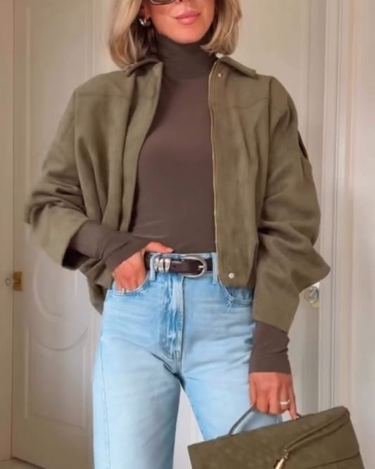 Chaqueta piloto corta de gamuza sintética con solapa