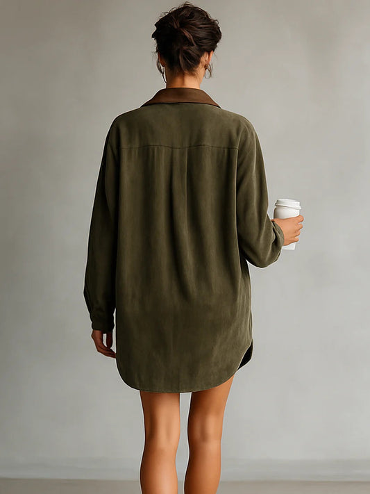 Vestido Mini de Gamuza con Solapa de Cuero