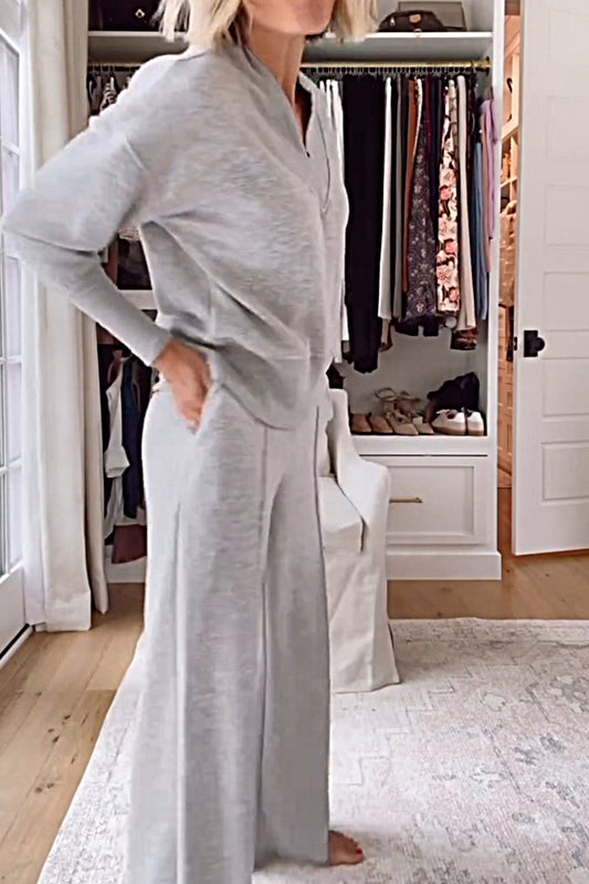 Conjunto de dos piezas con top de escote en V y pantalón liso