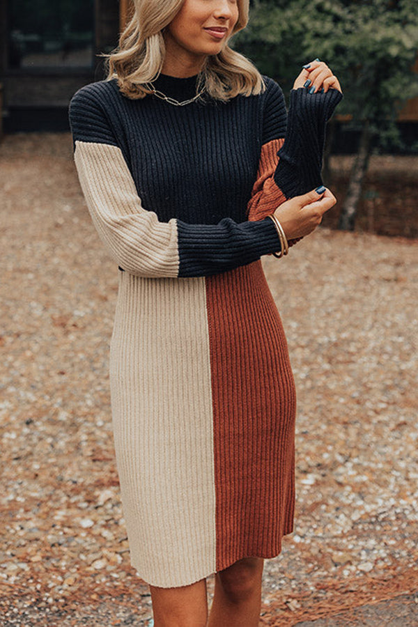 Vestido de punto color block con cuello simulado