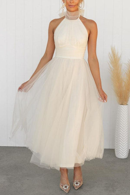 Vestido halter de tul con aire de hada