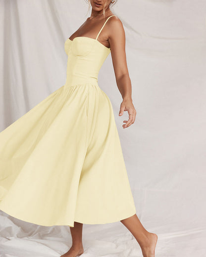 Vestido largo estilo corsé con tirantes finos