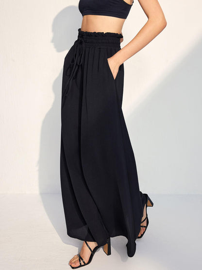 Pantalón casual con cintura elástica y cordón