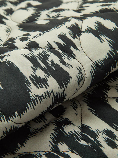 Abrigo casual estampado con bolsillos