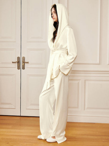 Pantalón palazzo de satén con abertura lateral