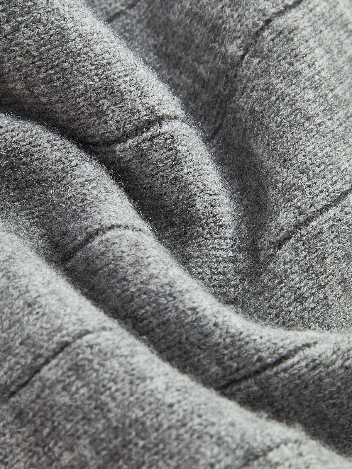 Cárdigan suave con cuello redondo y botones