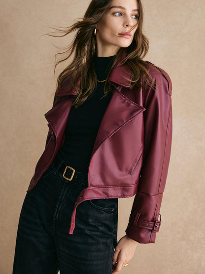 Chaqueta de piel sintética con cinturón y hebilla