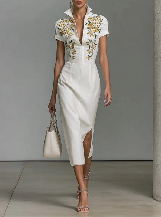 Vestido midi estampado con escote en V y manga corta