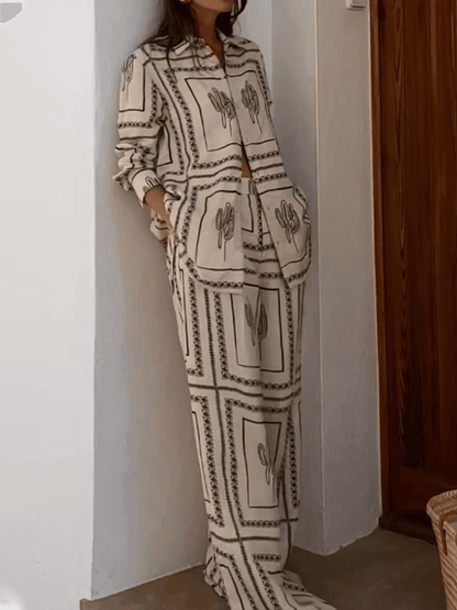 Conjunto de dos piezas con estampado geométrico abstracto