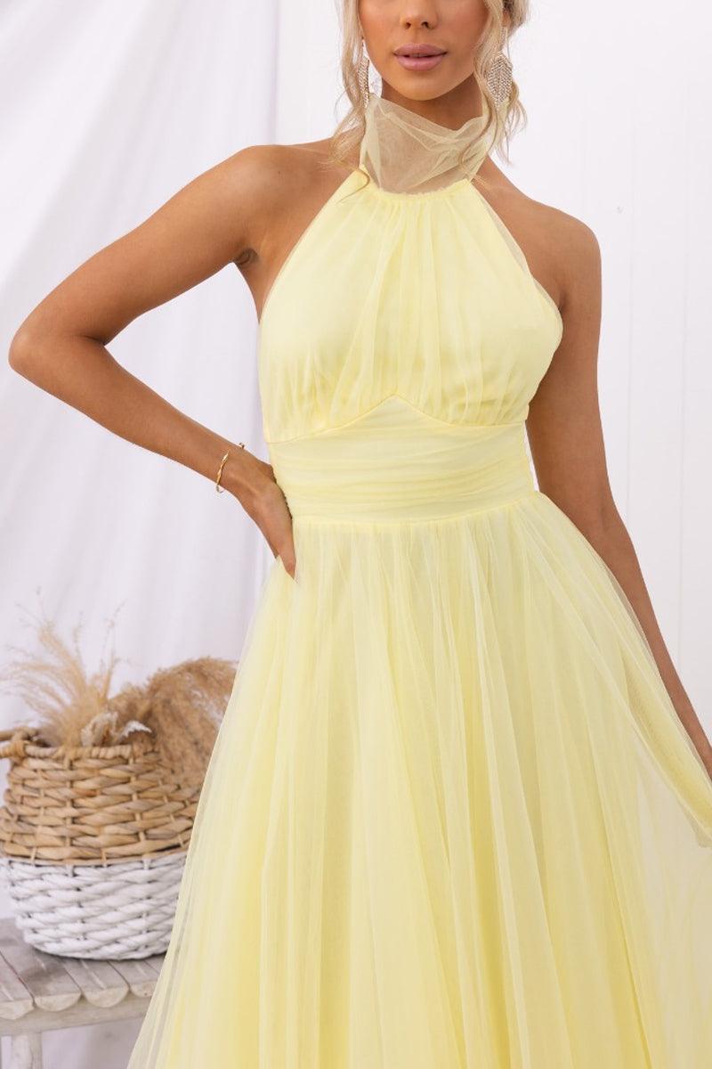 Vestido halter de tul con aire de hada