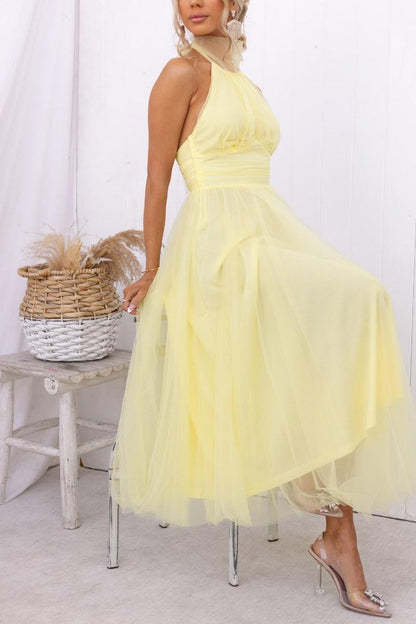 Vestido halter de tul con aire de hada