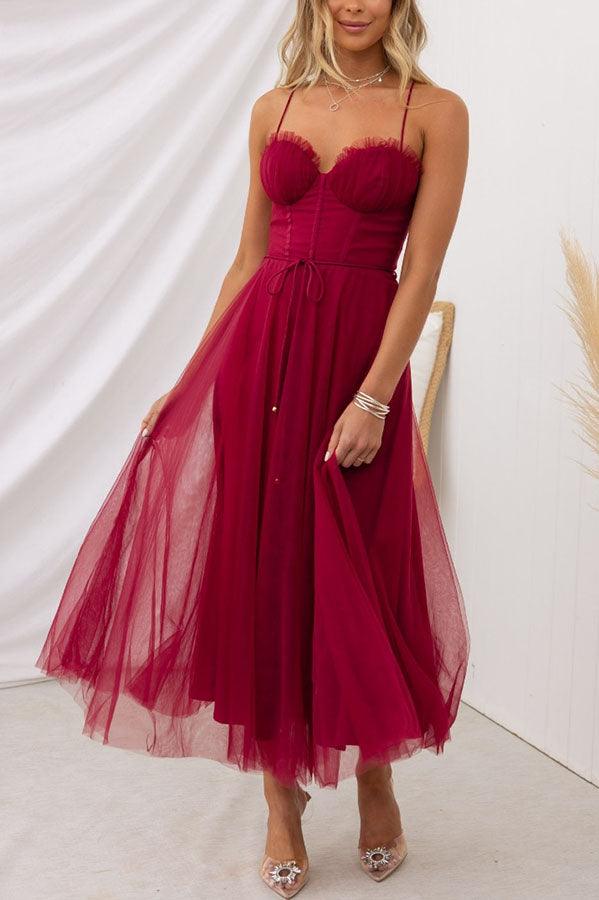 Vestido princesa contemporánea de tul con tirantes