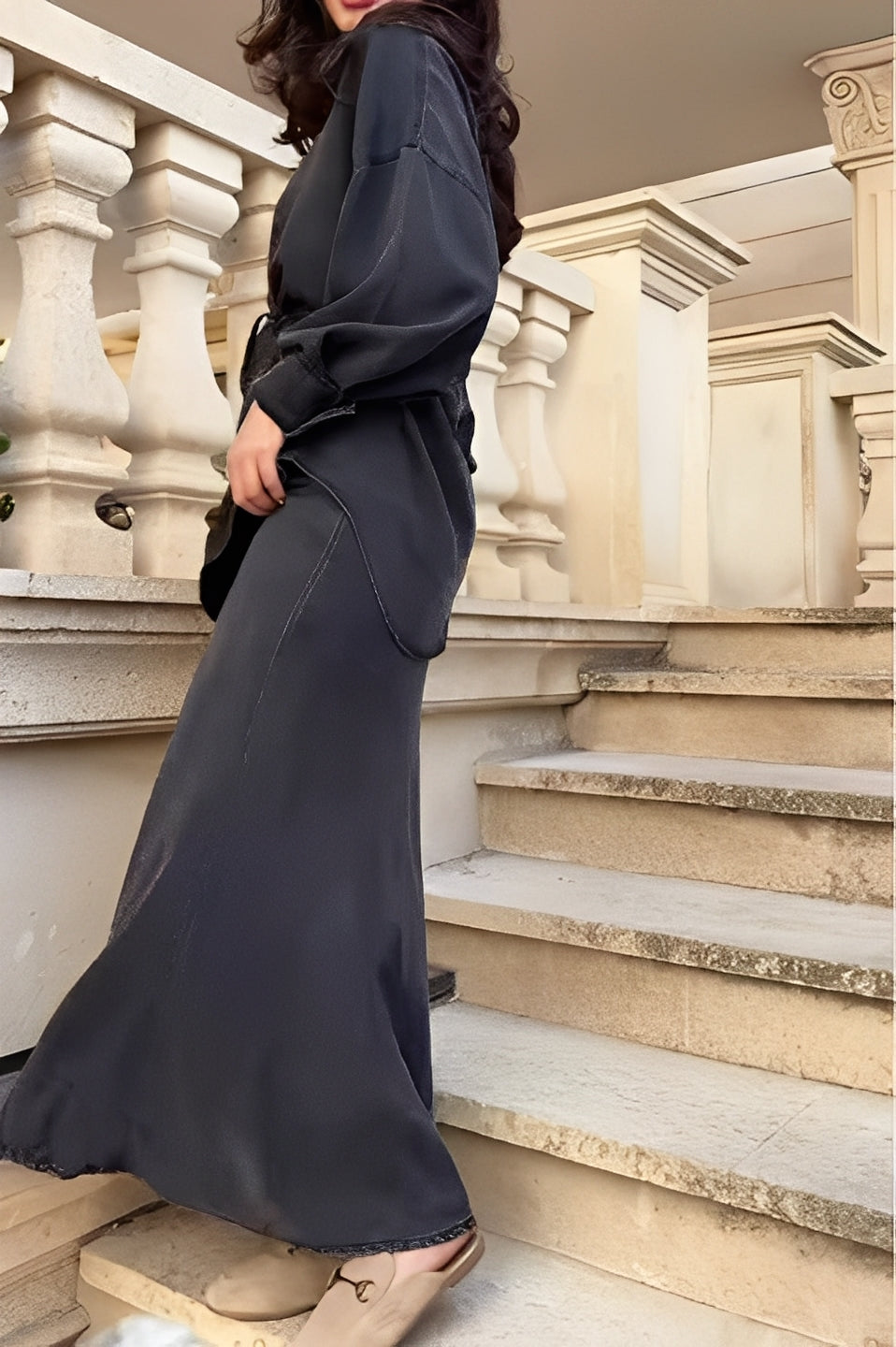 Conjunto de camisa con lazo y falda con cordón